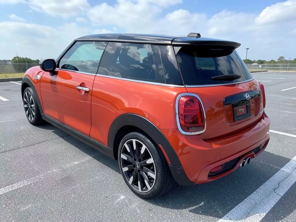 2020 Mini Mini Cooper S 3rd Gen - Image 5 of 20