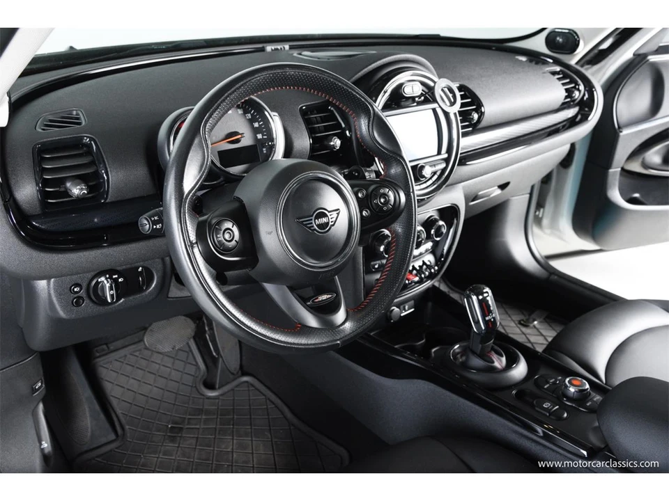 2020 Mini Clubman 2nd Gen - Image 23 of 31