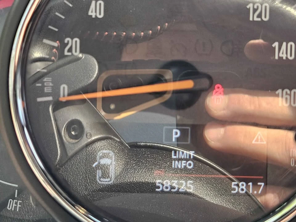 2020 Mini Mini Cooper S 3rd Gen - Image 8 of 8