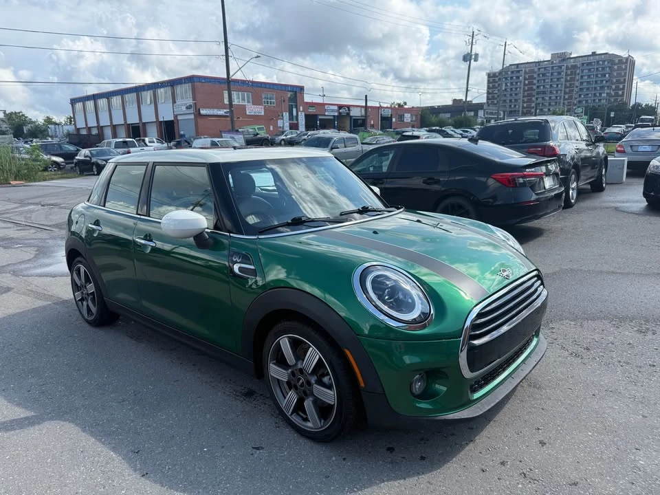 2020 Mini Mini 3rd Gen - Image 4 of 17