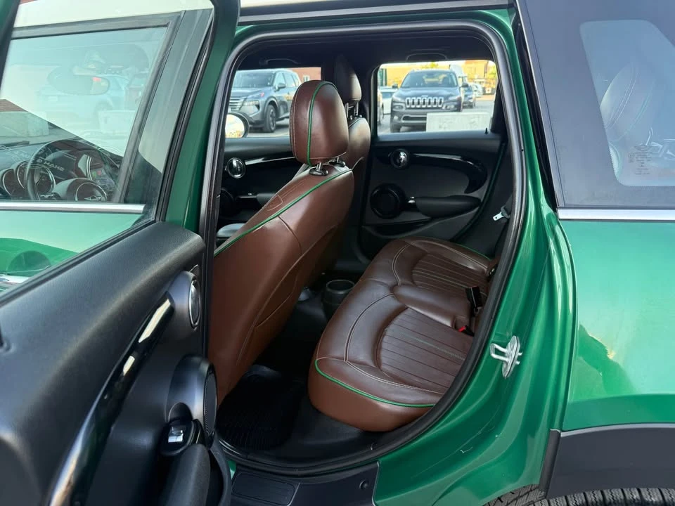 2020 Mini Mini 3rd Gen - Image 12 of 17