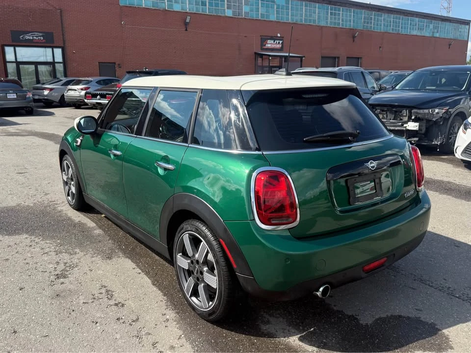 2020 Mini Mini 3rd Gen - Image 9 of 17