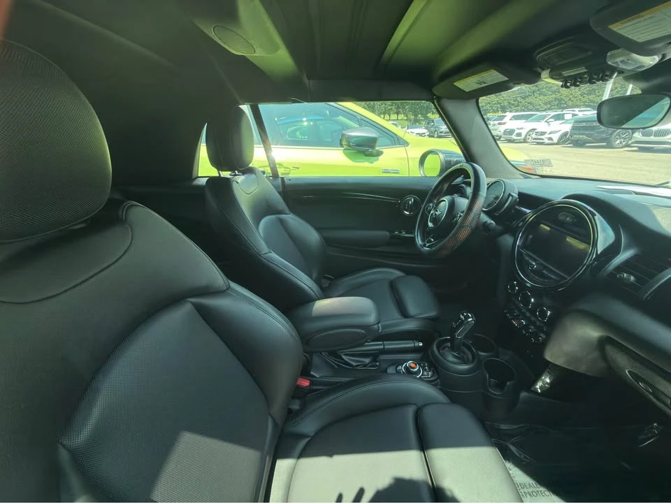 2020 Mini Mini 3rd Gen - Image 3 of 4