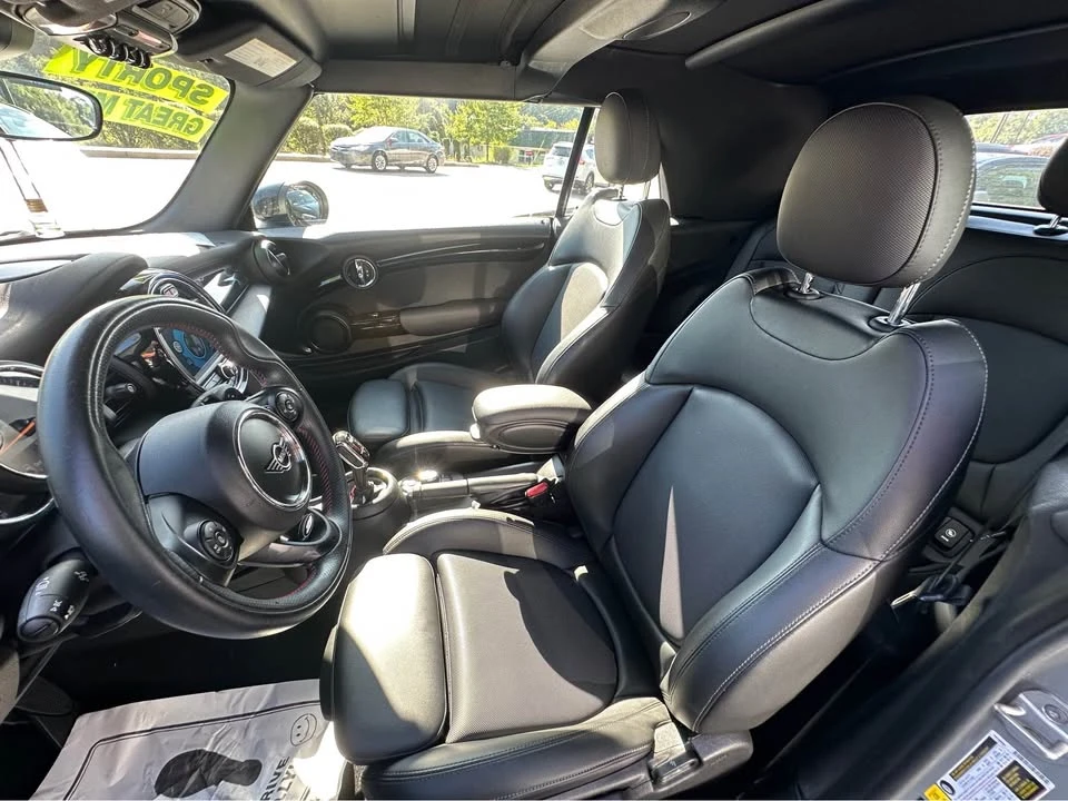 2020 Mini Mini 3rd Gen - Image 9 of 16