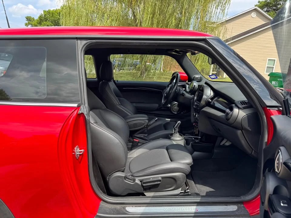2020 Mini Mini 3rd Gen - Image 5 of 14