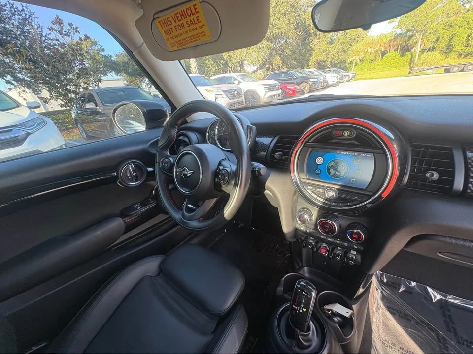 2020 Mini Mini 3rd Gen - Image 5 of 12