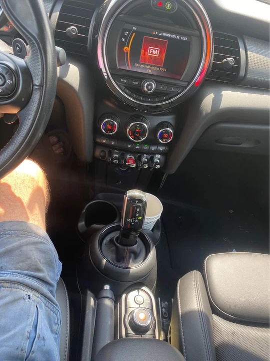 2020 Mini Mini 3rd Gen - Image 13 of 17