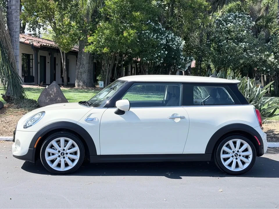 2020 Mini Mini 3rd Gen - Image 2 of 15
