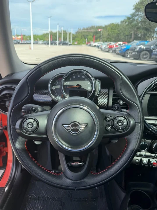 2020 Mini Mini 3rd Gen - Image 11 of 16