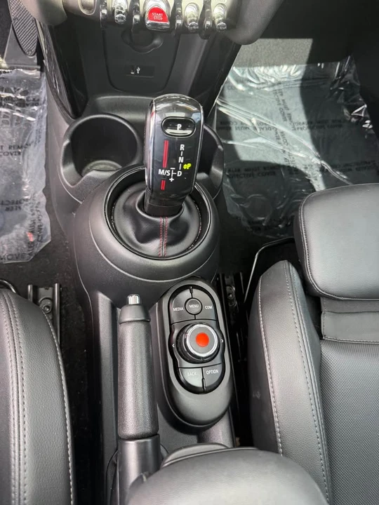 2020 Mini Mini 3rd Gen - Image 13 of 16