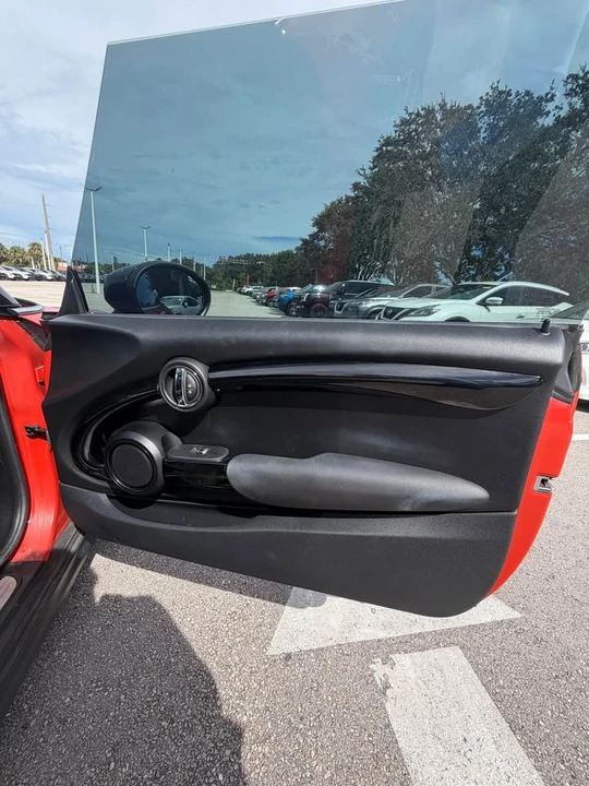 2020 Mini Mini 3rd Gen - Image 15 of 16