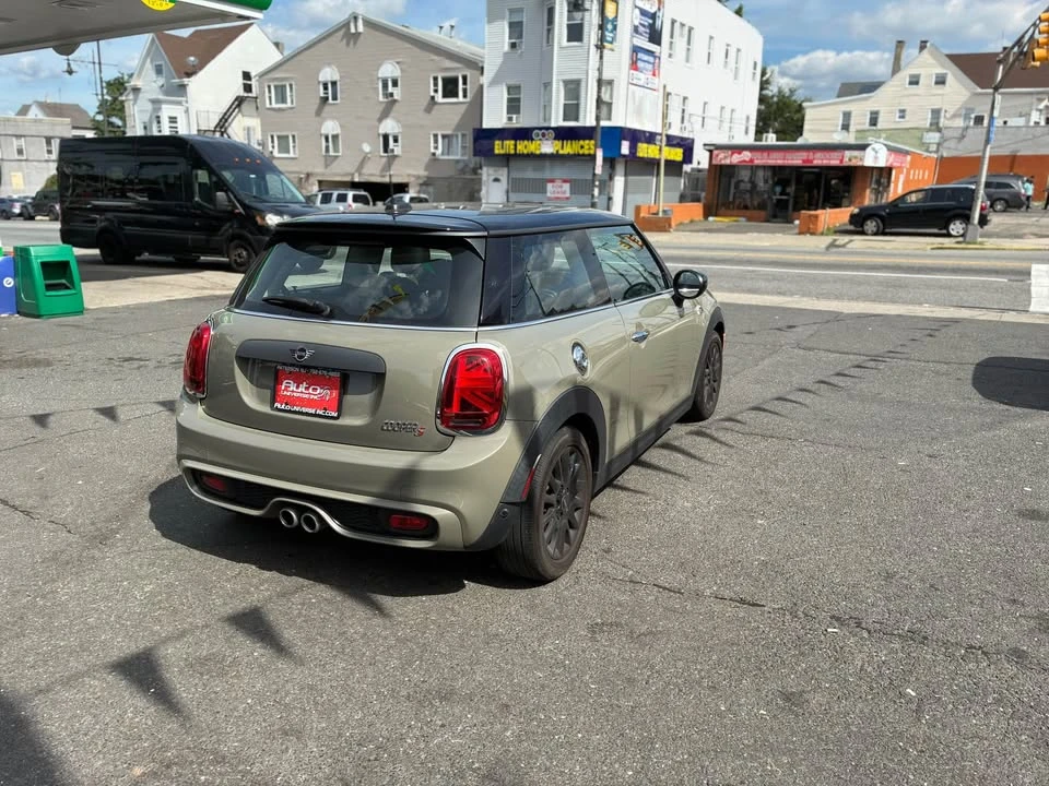 2020 Mini Mini 3rd Gen - Image 6 of 15