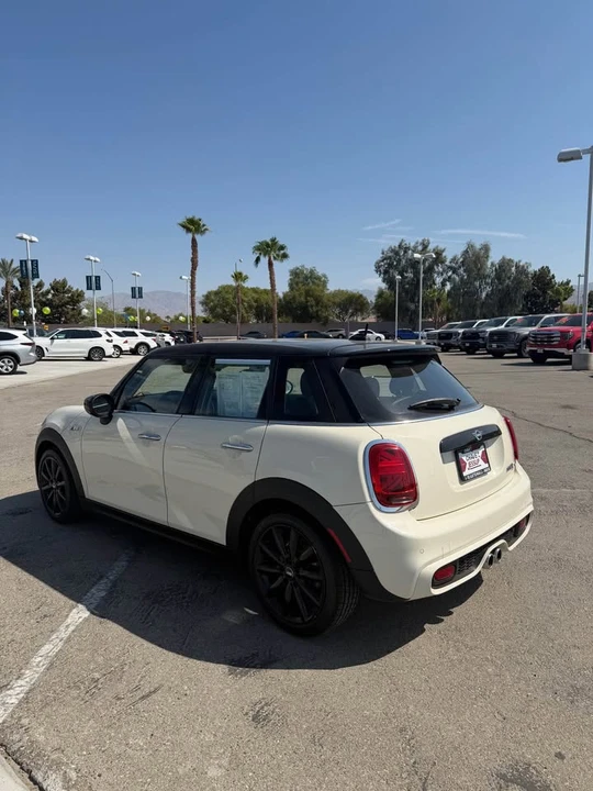 2020 Mini Mini 3rd Gen - Image 4 of 15