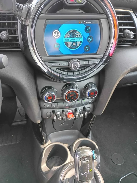 2020 Mini Mini 3rd Gen - Image 5 of 10
