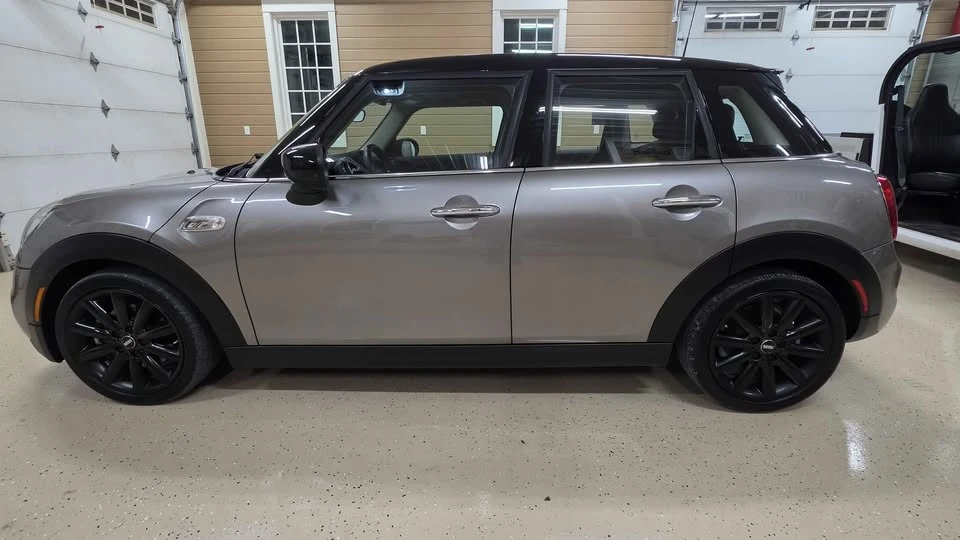 2020 Mini Mini 3rd Gen - Image 4 of 13