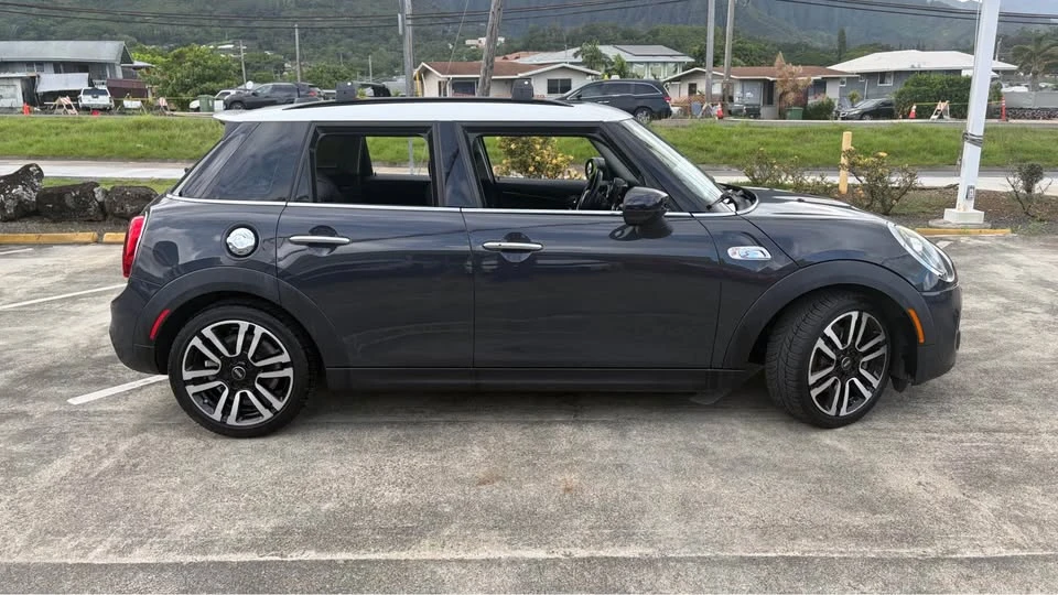 2020 Mini Mini 3rd Gen - Image 9 of 20
