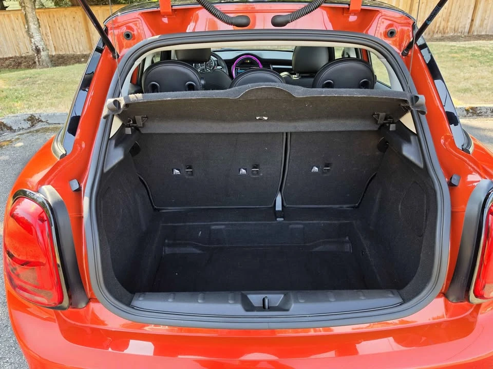 2020 Mini Mini 3rd Gen - Image 17 of 19
