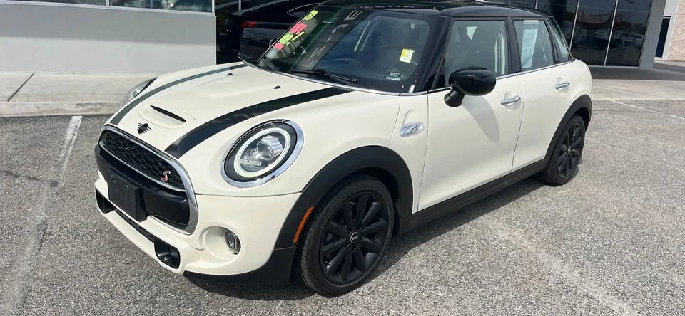 2020 Mini Mini 3rd Gen - Image 7 of 11