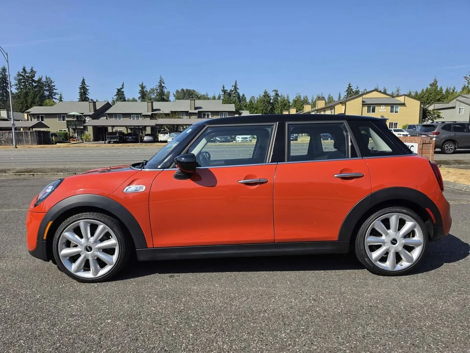 2020 Mini Mini 3rd Gen - Image 8 of 19
