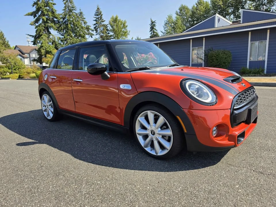 2020 Mini Mini 3rd Gen - Image 4 of 19