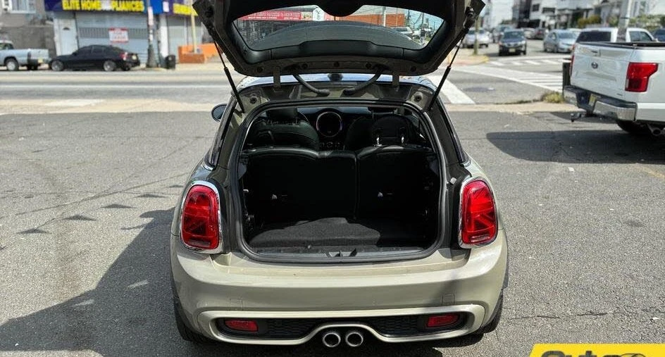 2020 Mini Mini Cooper S 3rd Gen - Image 17 of 19