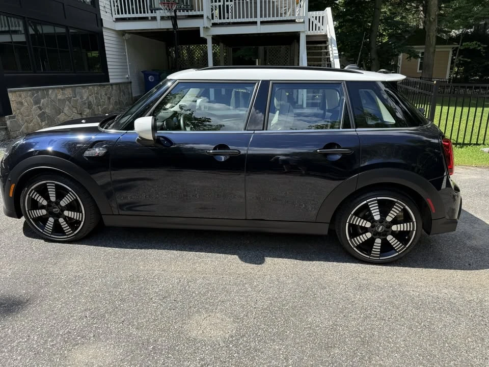 2020 Mini Mini Cooper S 3rd Gen - Image 4 of 11
