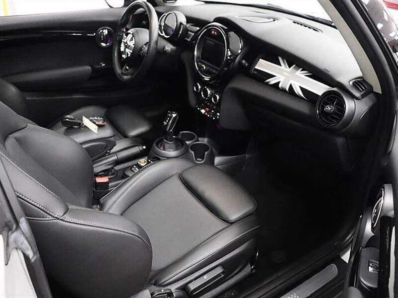 2020 Mini Mini Cooper S 3rd Gen - Image 11 of 20