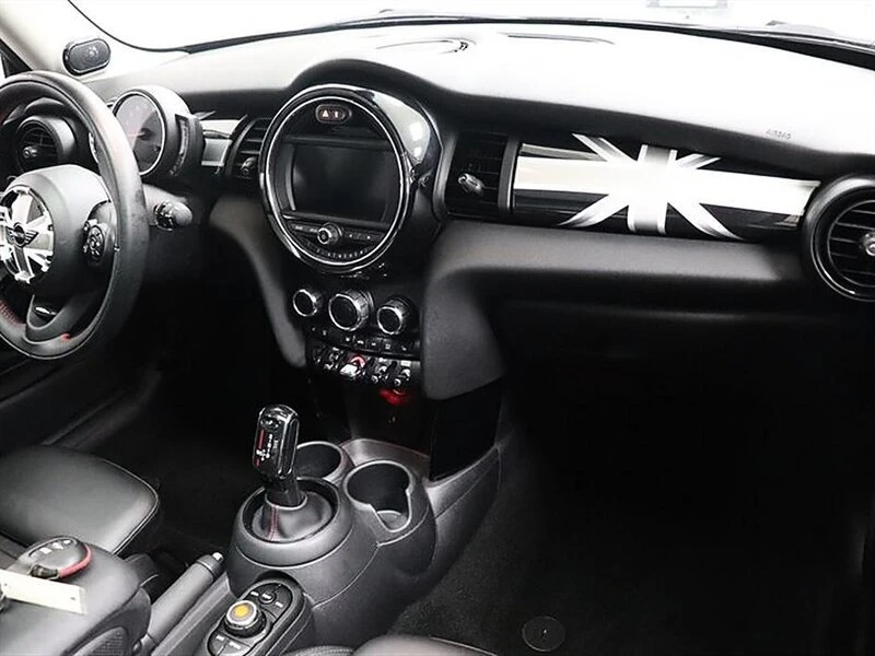2020 Mini Mini Cooper S 3rd Gen - Image 19 of 20
