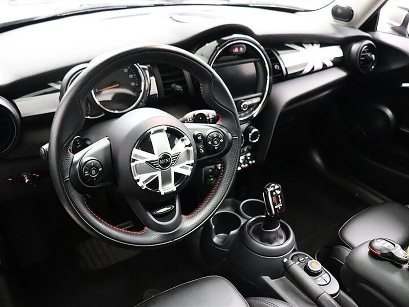 2020 Mini Mini Cooper S 3rd Gen - Image 18 of 20