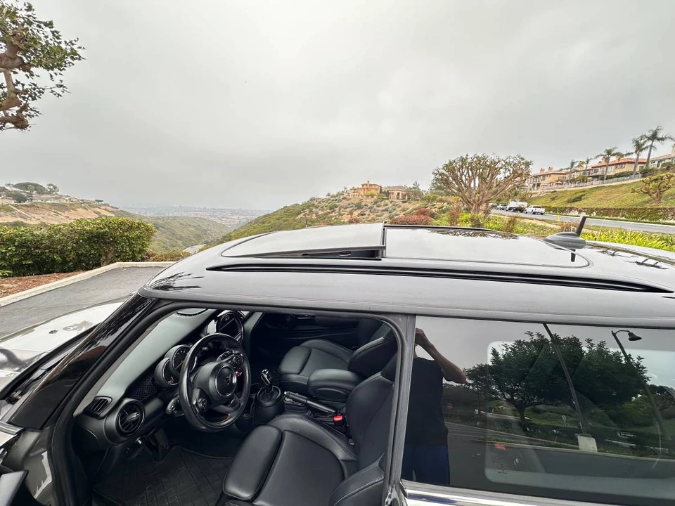2020 Mini Mini Cooper S 3rd Gen - Image 9 of 19