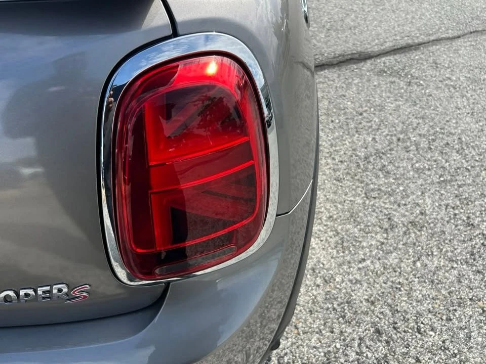 2020 Mini Mini Cooper S 3rd Gen - Image 18 of 20