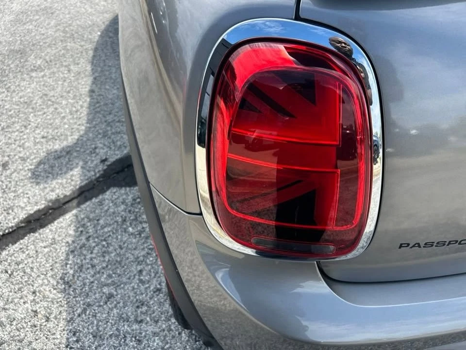 2020 Mini Mini Cooper S 3rd Gen - Image 17 of 20