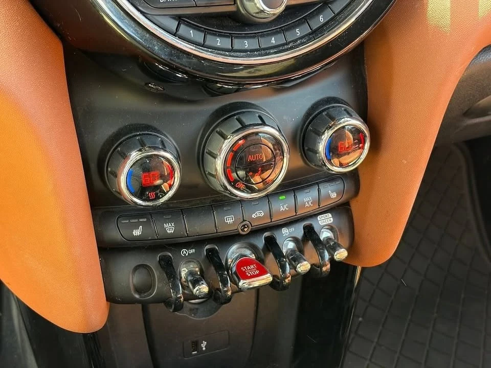 2020 Mini Mini Cooper S 3rd Gen - Image 7 of 11