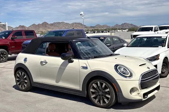 2020 MINI Cooper S Signature