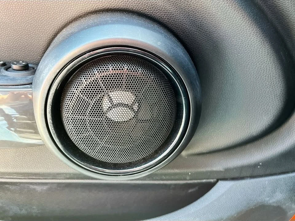 2020 Mini Mini 3rd Gen - Image 10 of 12