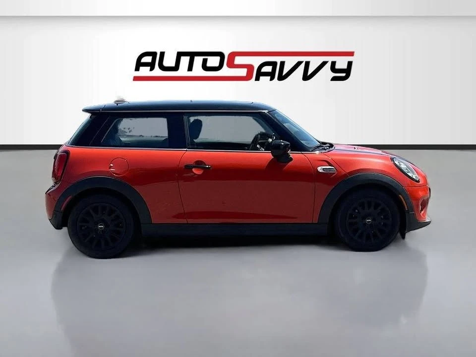 2020 Mini Mini 3rd Gen - Image 8 of 12