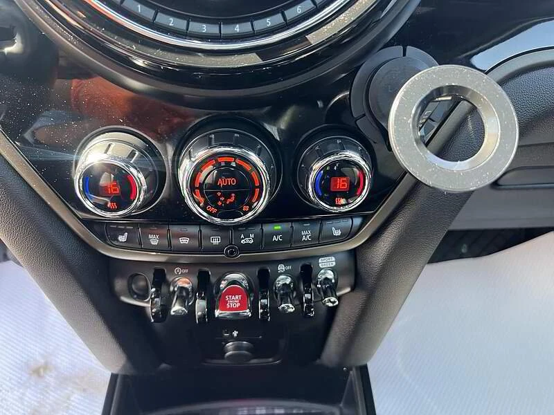2020 Mini Countryman 2nd Gen - Image 16 of 17