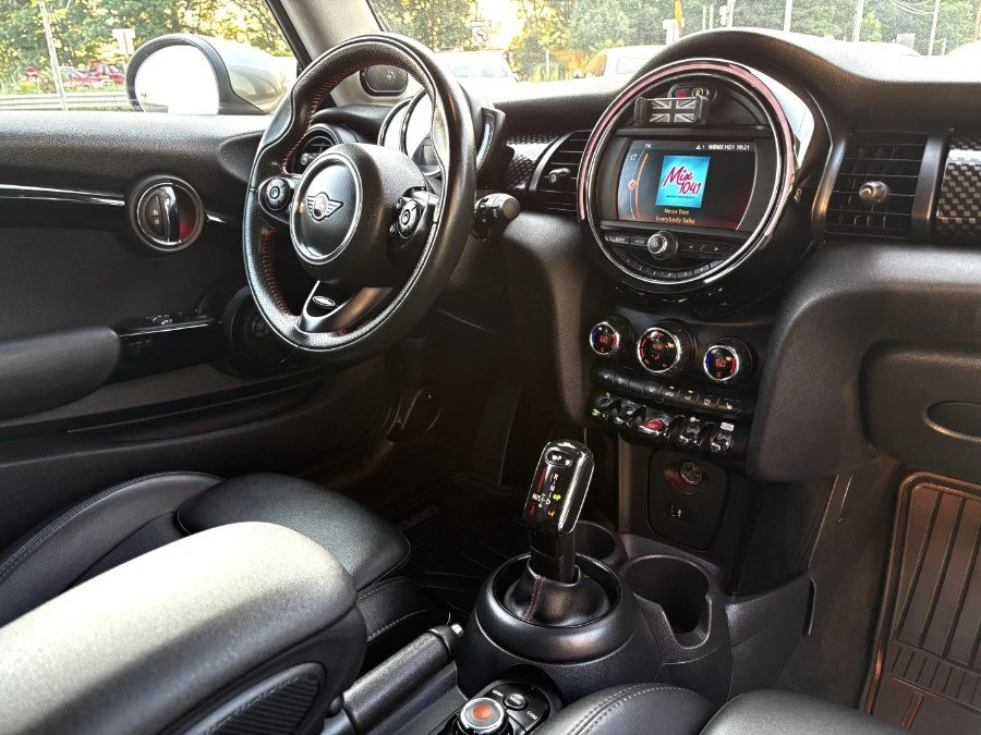 2020 Mini Mini Cooper S 3rd Gen - Image 14 of 20