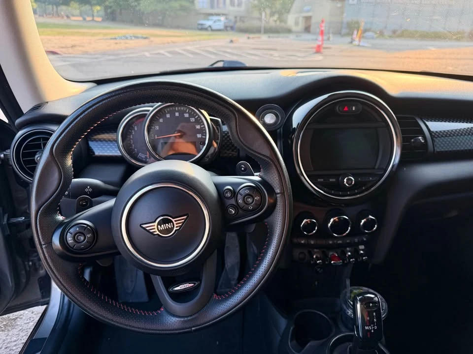 2020 Mini Mini Cooper S 3rd Gen - Image 16 of 20