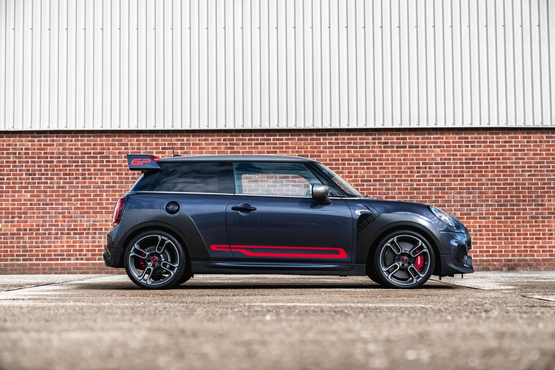 2020 Mini Mini John Cooper Works 3rd Gen - Image 19 of 31