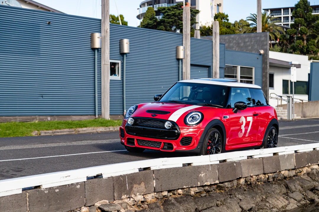 2020 Mini Mini John Cooper Works 3rd Gen - Image 17 of 31