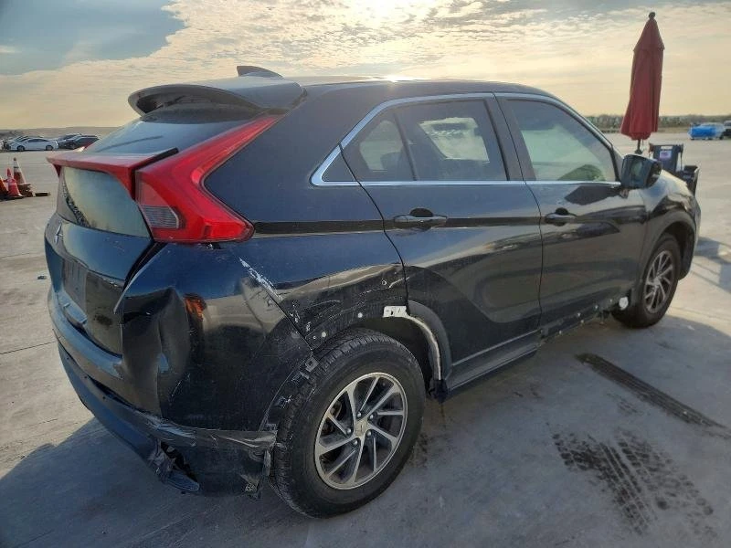 2020 Mitsubishi Eclipse Cross - Image 5 of 10
