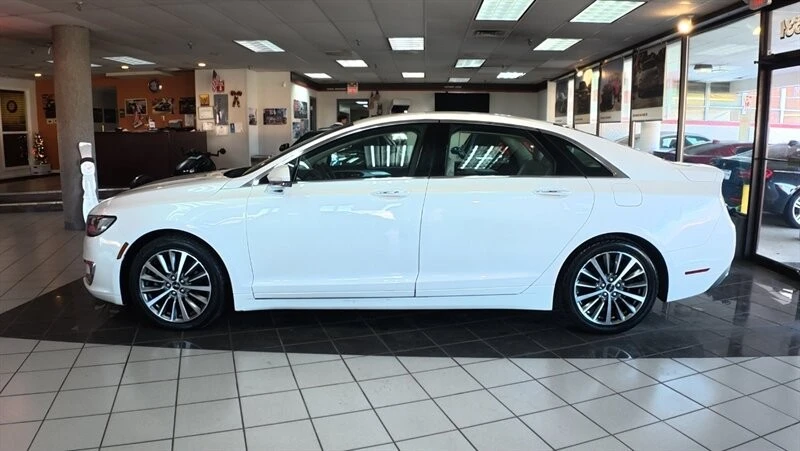 2020 Lincoln MKZ - Image 2 of 4