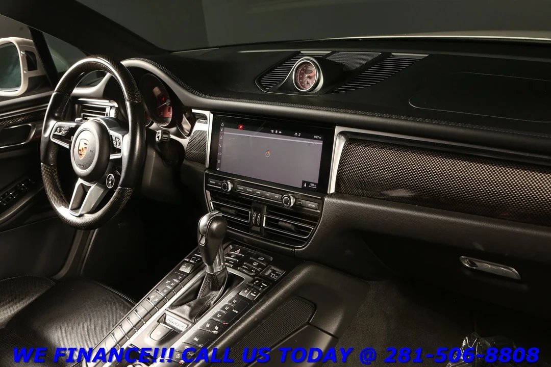 2020 Porsche Macan GTS - Image 19 of 21