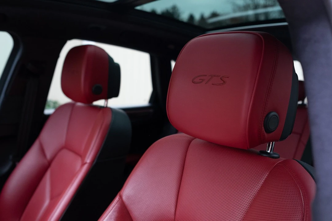 2020 Porsche Macan GTS - Image 15 of 17