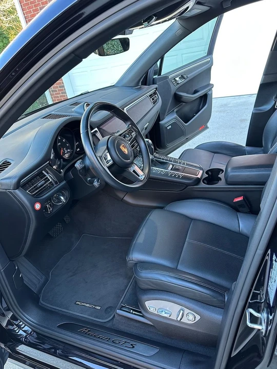 2020 Porsche Macan GTS - Image 10 of 20