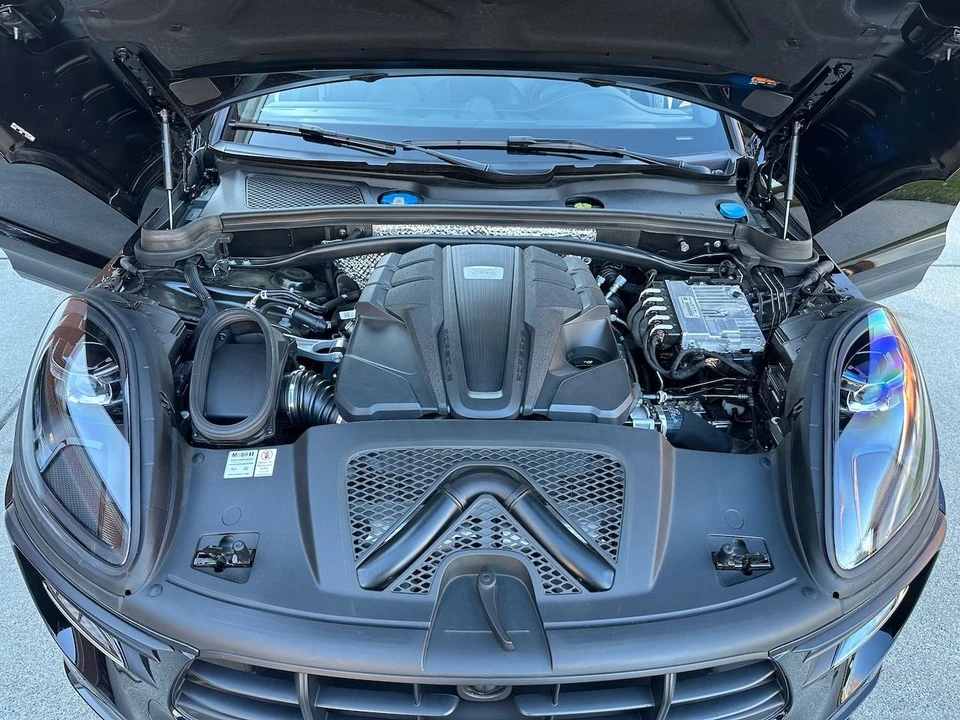 2020 Porsche Macan GTS - Image 14 of 20