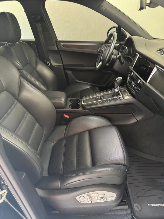 2020 Porsche Macan GTS - Image 4 of 16
