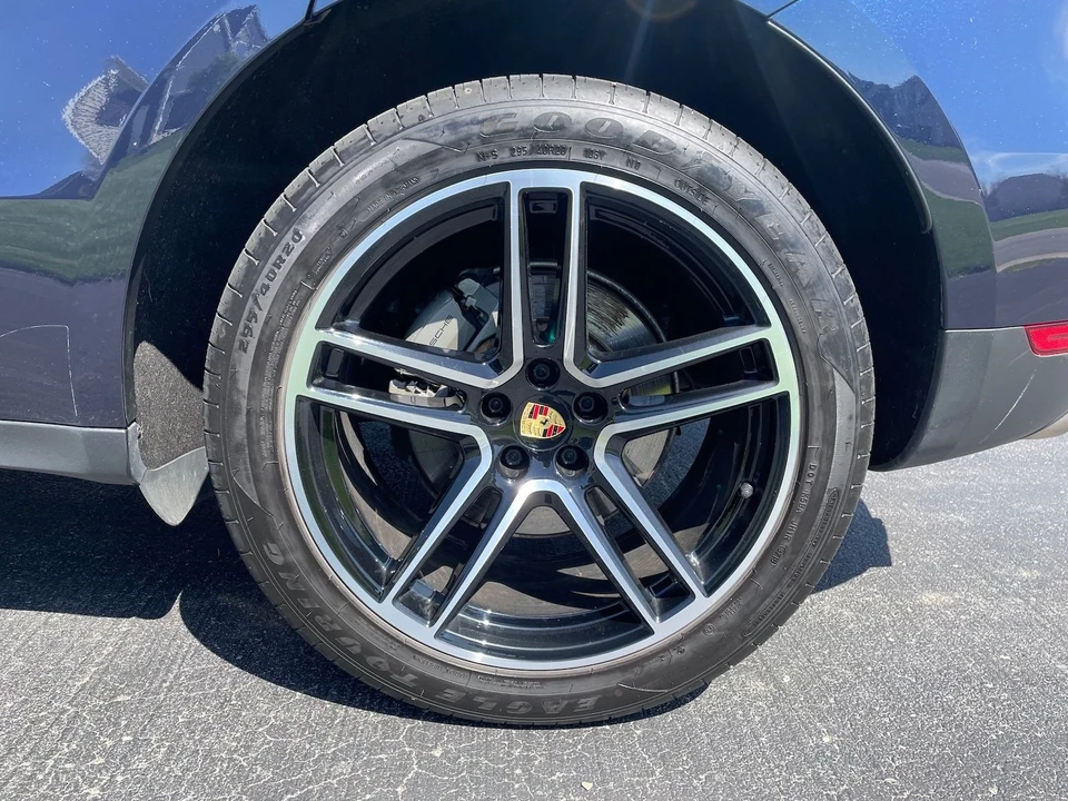 2020 Porsche Macan S - Image 10 of 22