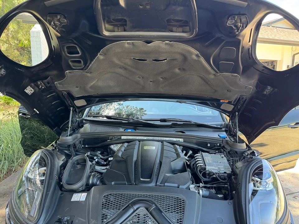 2020 Porsche Macan Turbo - Image 10 of 22
